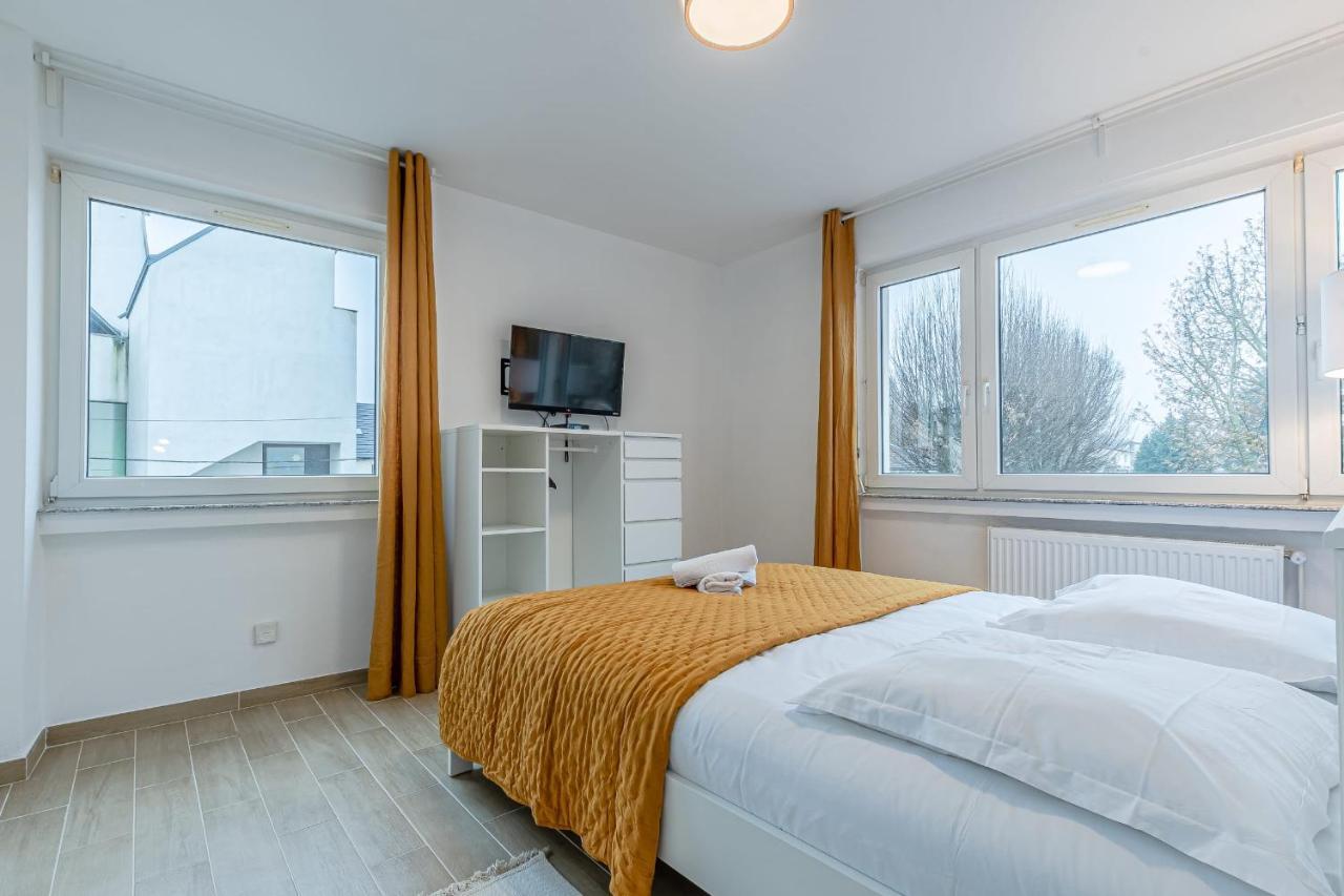 Les Trois Frontieres Apartment Terville Bagian luar foto