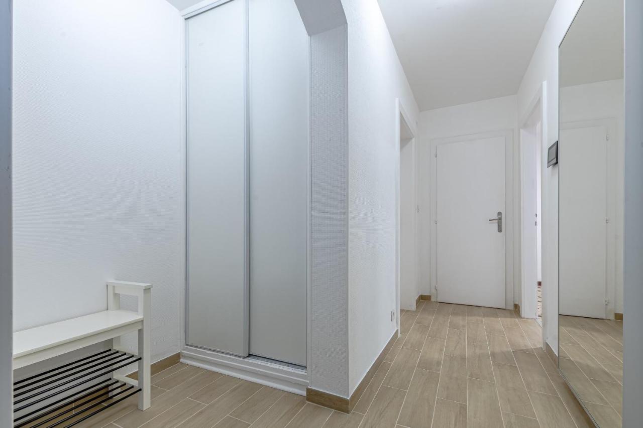 Les Trois Frontieres Apartment Terville Bagian luar foto